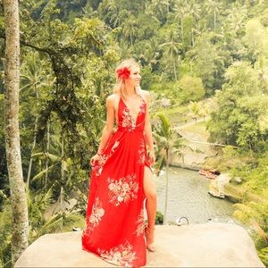 SOLD Hello molly red floral maxi dress